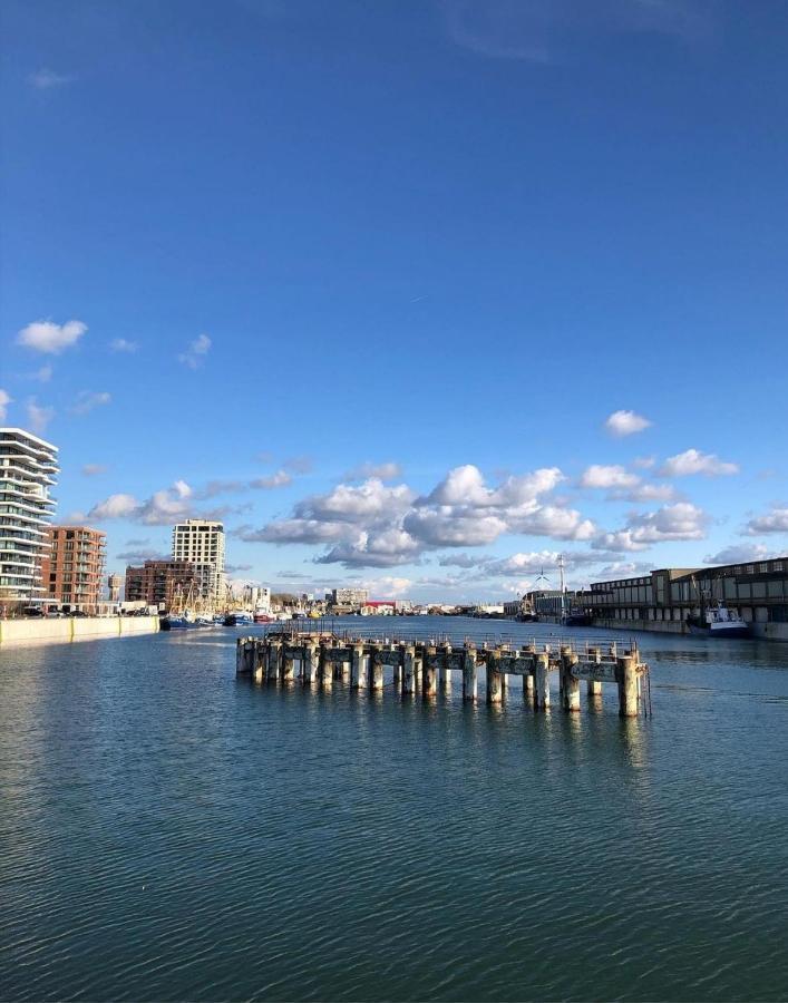 Large Apartment 800M From The Beach 90 Square Meters Oostende Bagian luar foto